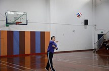 挺膺“热血校园”，跑稳“拼搏赛道” ——记园区一中首届教职工气排球比赛